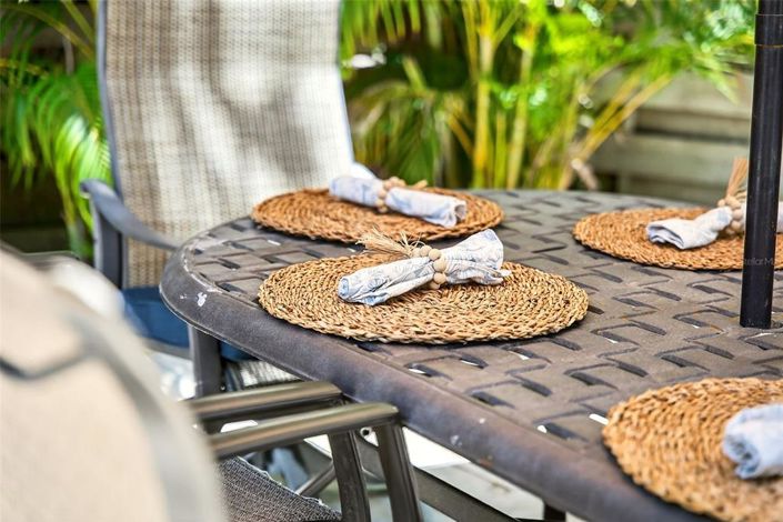 Image No.44-4 Bed Property for sale