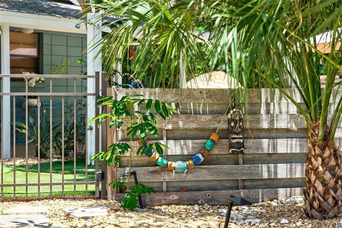 Image No.6-4 Bed Property for sale