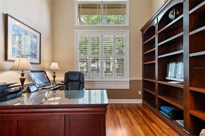 Image No.16-5 Bed Property for sale