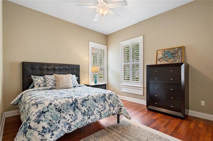 Image No.39-5 Bed Property for sale