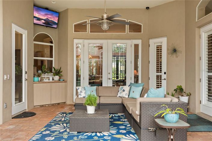 Image No.45-5 Bed Property for sale