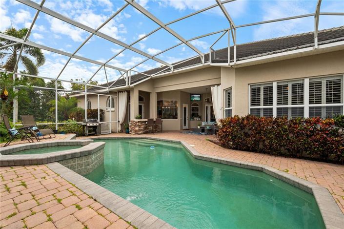 Image No.46-5 Bed Property for sale