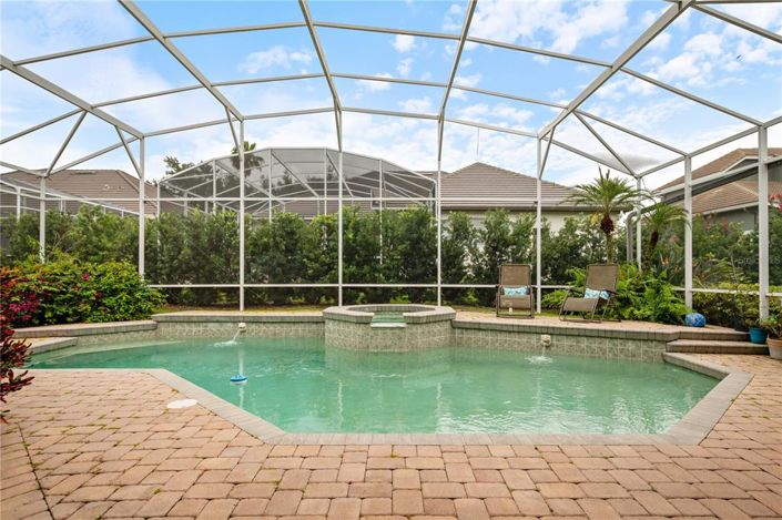 Image No.47-5 Bed Property for sale