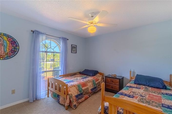 Image No.20-3 Bed Property for sale