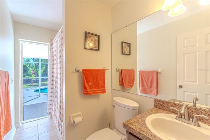 Image No.22-3 Bed Property for sale