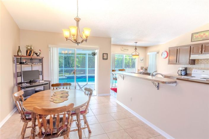 Image No.9-3 Bed Property for sale