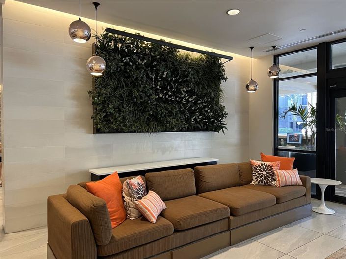 Image No.10-3 Bed Property for sale