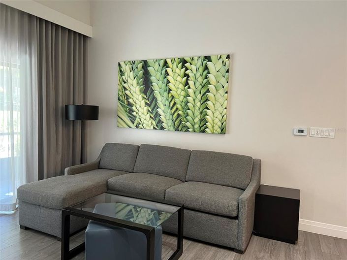 Image No.17-3 Bed Property for sale