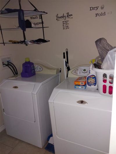 Image No.17-6 Bed Property for sale