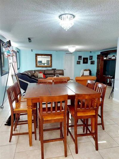 Image No.7-6 Bed Property for sale