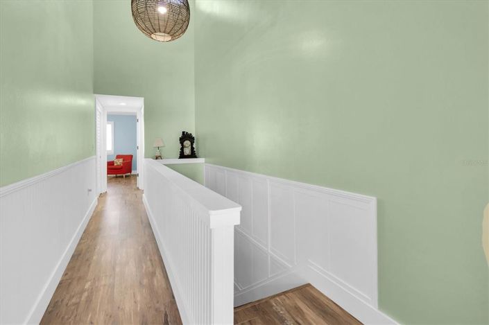 Image No.26-2 Bed Townhouse for sale