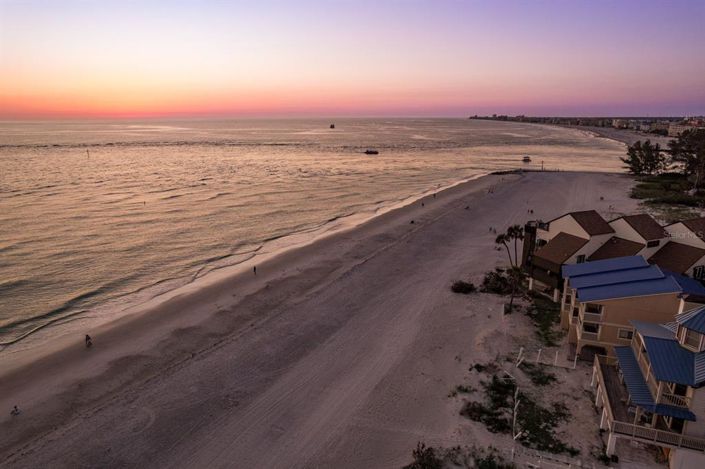 Image No.3-2 Bed Townhouse for sale