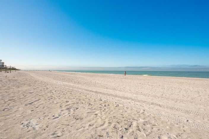 Image No.30-2 Bed Townhouse for sale