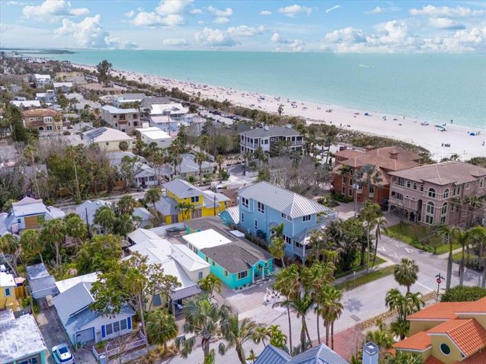 Image No.42-2 Bed Property for sale