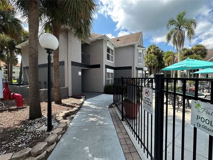 Image No.4-2 Bed Property for sale