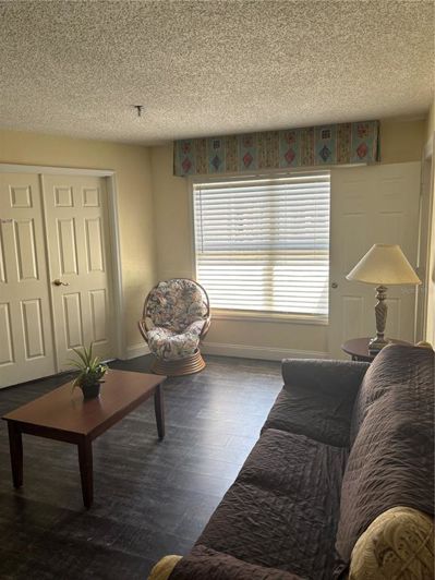 Image No.6-2 Bed Property for sale