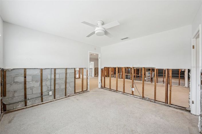 Image No.27-3 Bed Property for sale