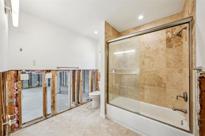 Image No.39-3 Bed Property for sale