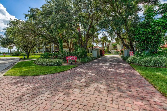 Image No.3-2 Bed Property for sale