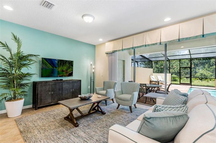 Image No.3-5 Bed Townhouse for sale