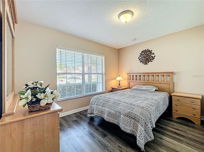 Image No.21-4 Bed Property for sale