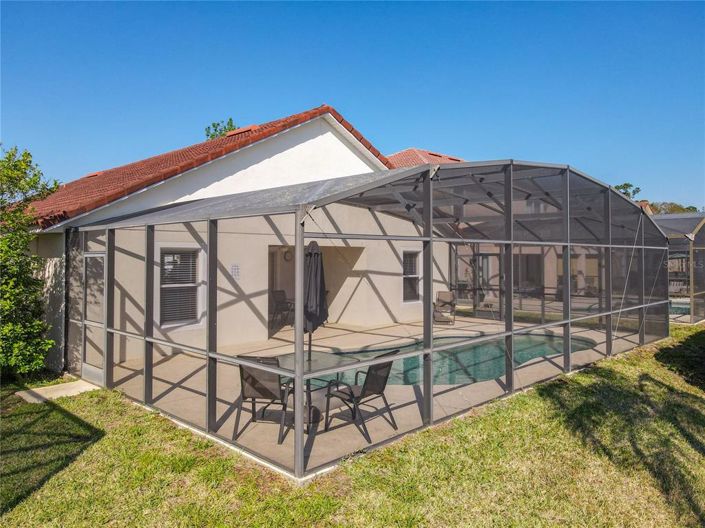 Image No.28-4 Bed Property for sale