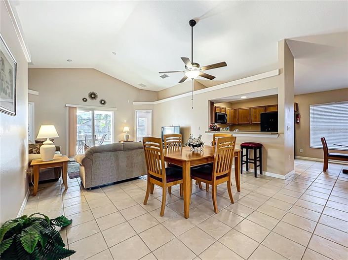 Image No.7-4 Bed Property for sale