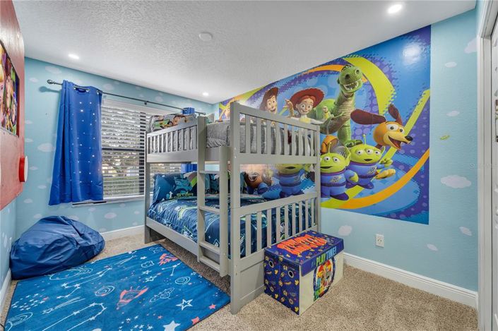 Image No.29-7 Bed Property for sale