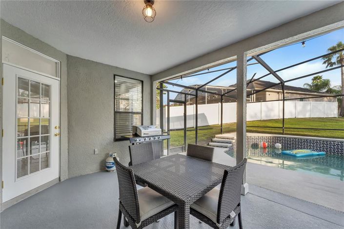 Image No.36-7 Bed Property for sale