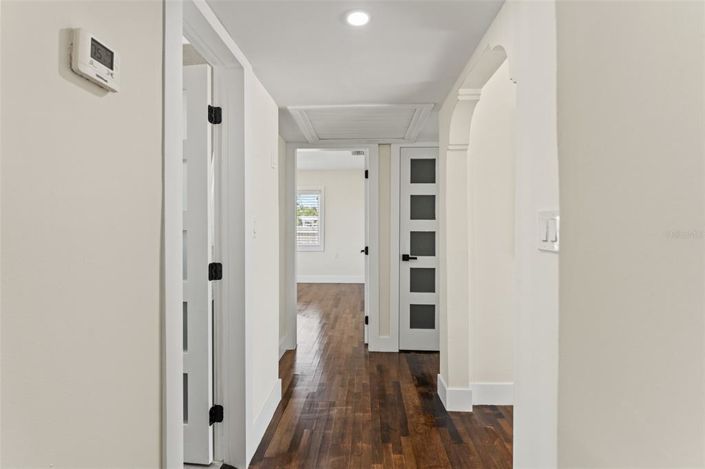 Image No.12-2 Bed Property for sale