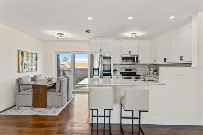 Image No.9-2 Bed Property for sale