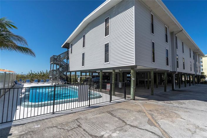 Image No.18-2 Bed Property for sale