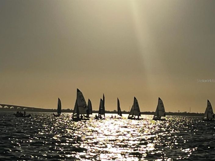 Image No.44-1 Bed Property for sale