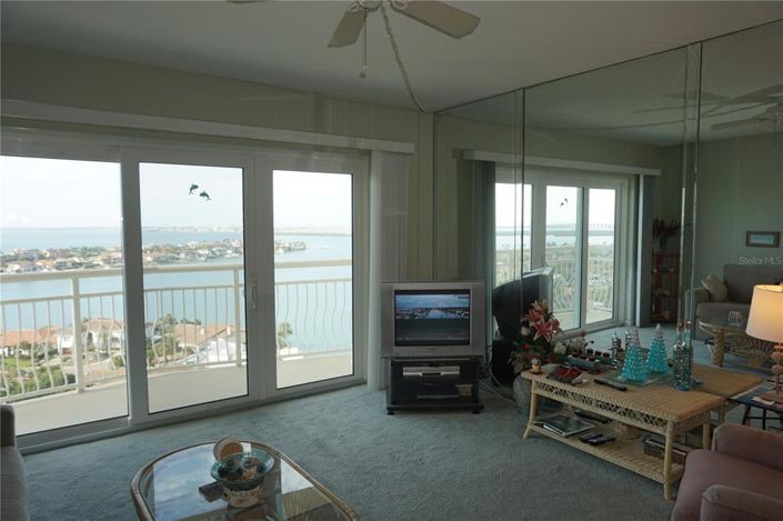 Image No.6-1 Bed Property for sale