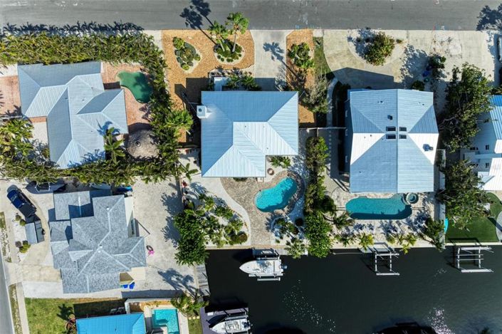 Image No.52-3 Bed Property for sale