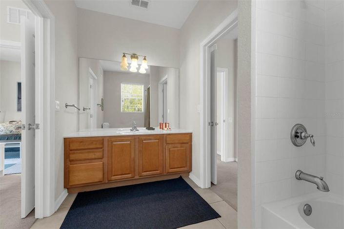 Image No.22-3 Bed Property for sale