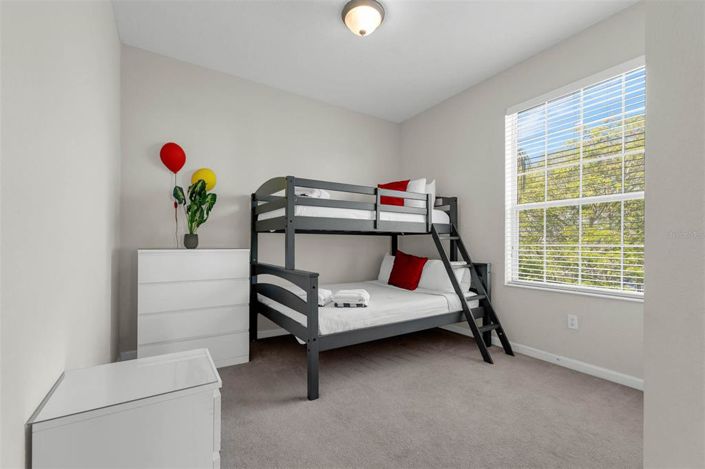 Image No.24-3 Bed Property for sale