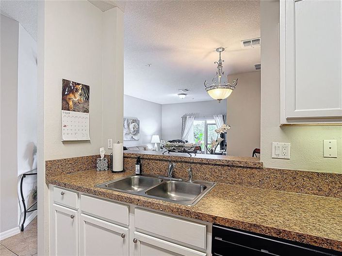 Image No.7-3 Bed Property for sale