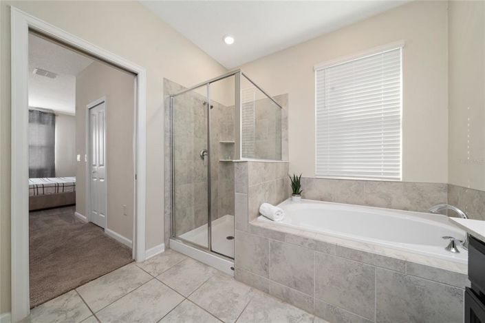 Image No.26-3 Bed Property for sale