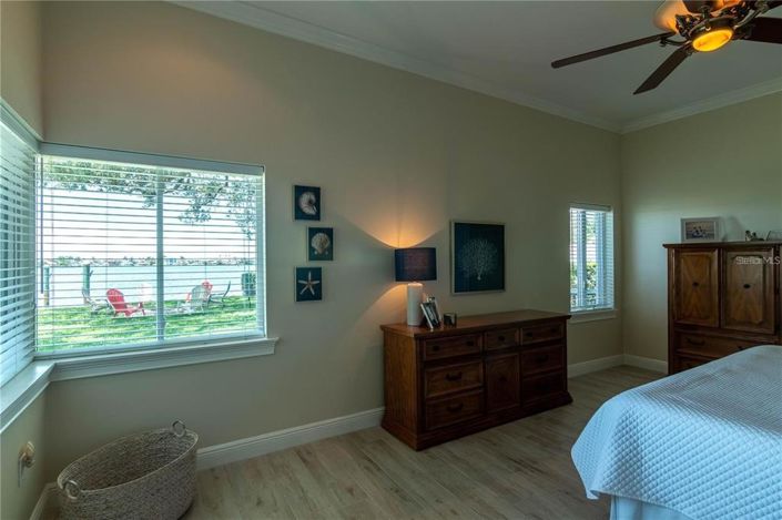 Image No.29-4 Bed Property for sale