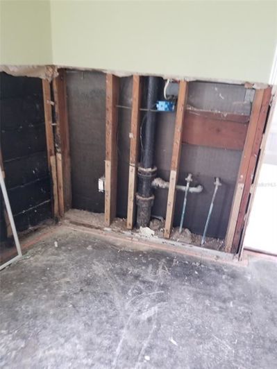 Image No.30-4 Bed Property for sale