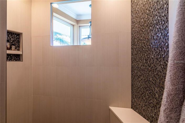 Image No.46-4 Bed Property for sale