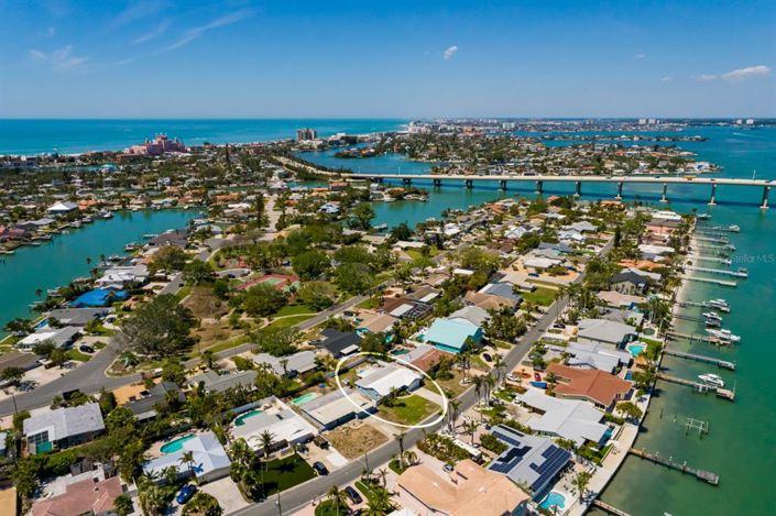 Image No.11-3 Bed Property for sale