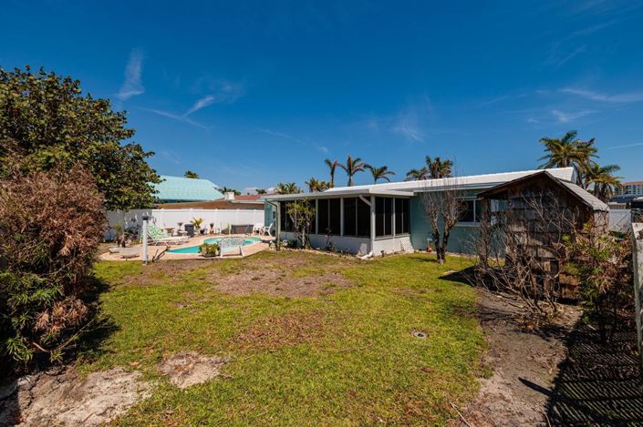 Image No.19-3 Bed Property for sale