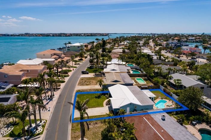 Image No.34-3 Bed Property for sale