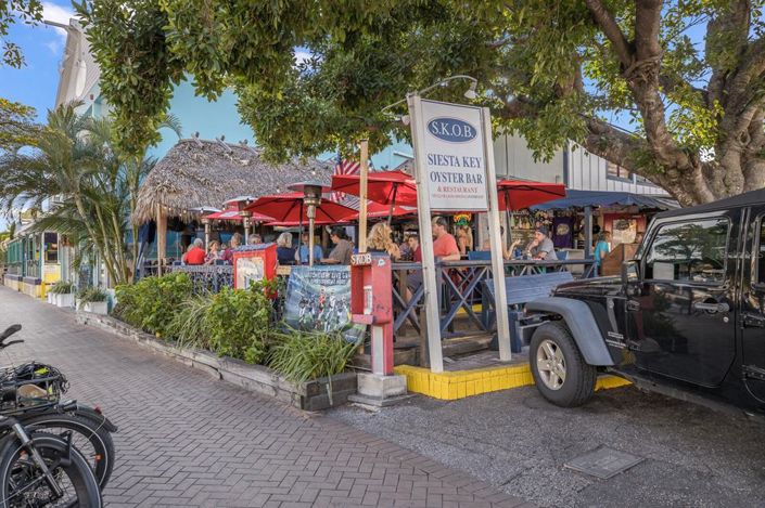 Image No.21-4 Bed Property for sale