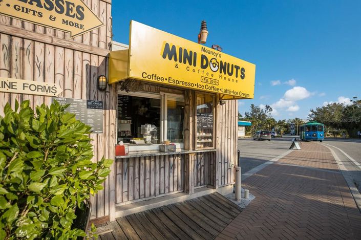 Image No.25-4 Bed Property for sale