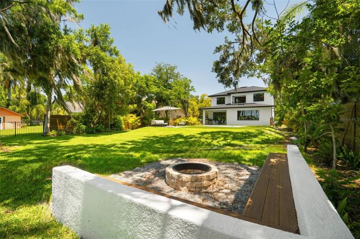 Image No.39-5 Bed Property for sale