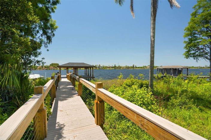 Image No.41-5 Bed Property for sale