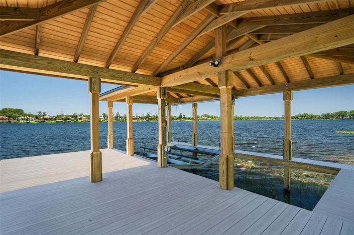 Image No.42-5 Bed Property for sale